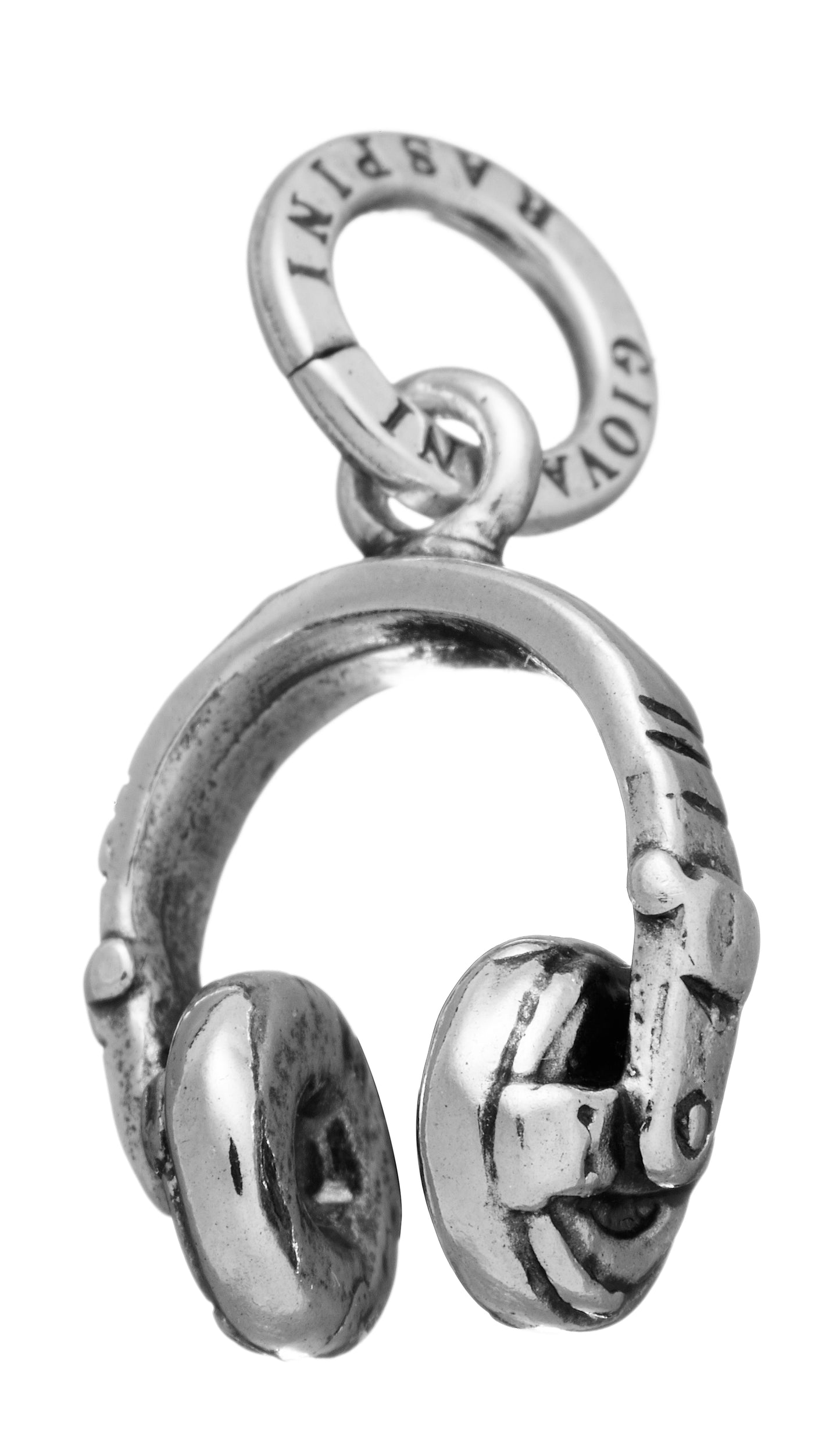 CHARM CUFFIE